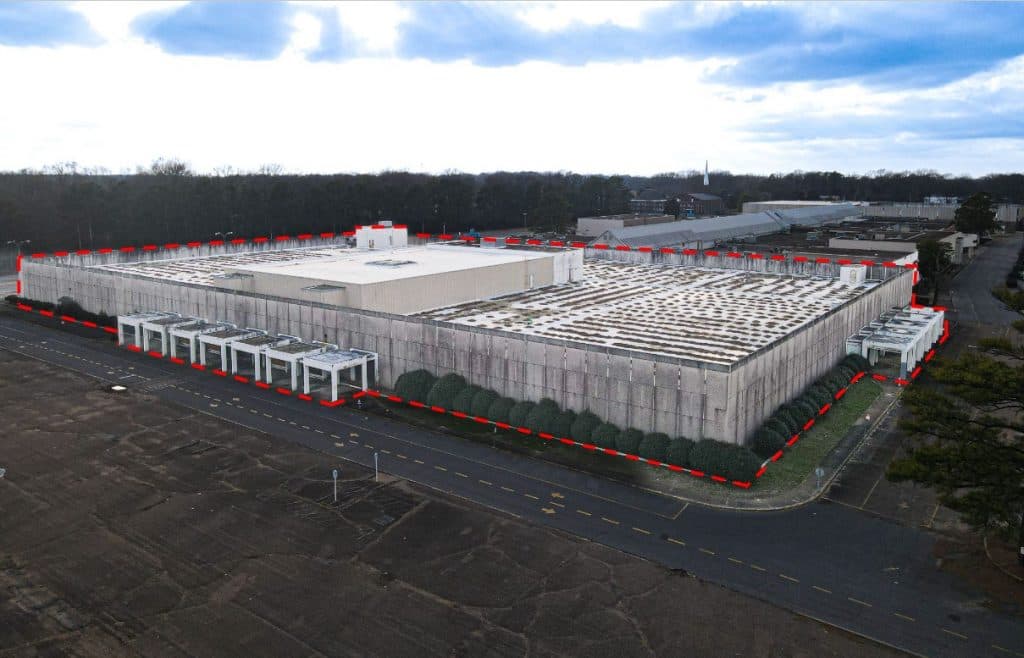 FORMER MACY’S DEPARTMENT STORE | 1300 East Shelby Drive, Memphis, TN 38116 | For Lease